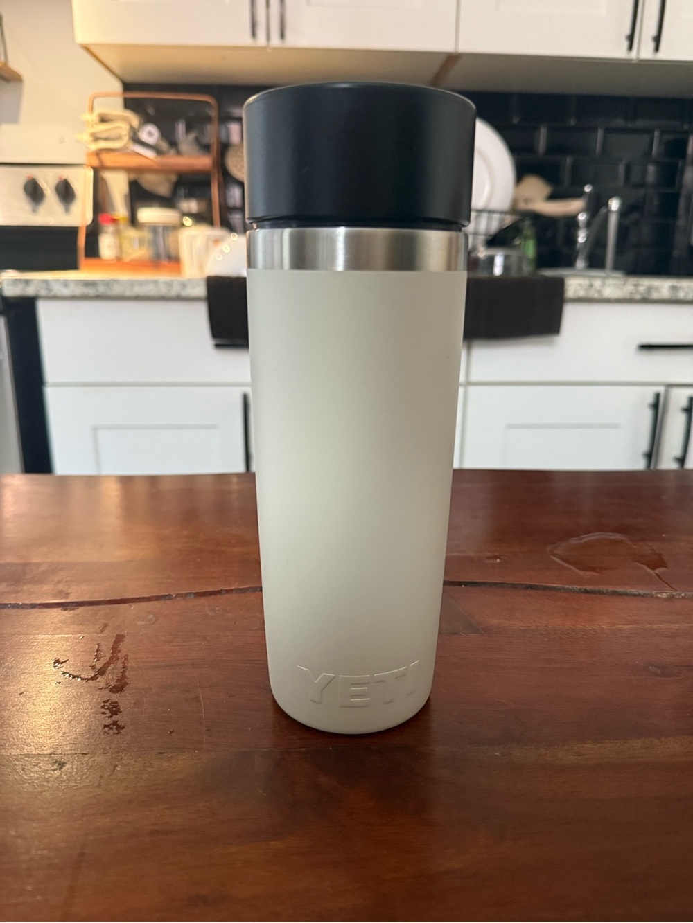 YETI White Stainless Steel Insulated Tumbler with Black Lid 16OZ